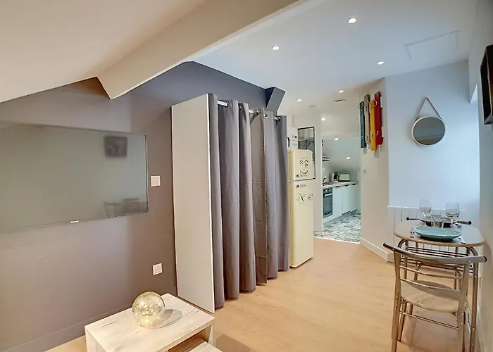 Appartement Stop Chez M Select Sense # Qualité # Confort # Simplicité *