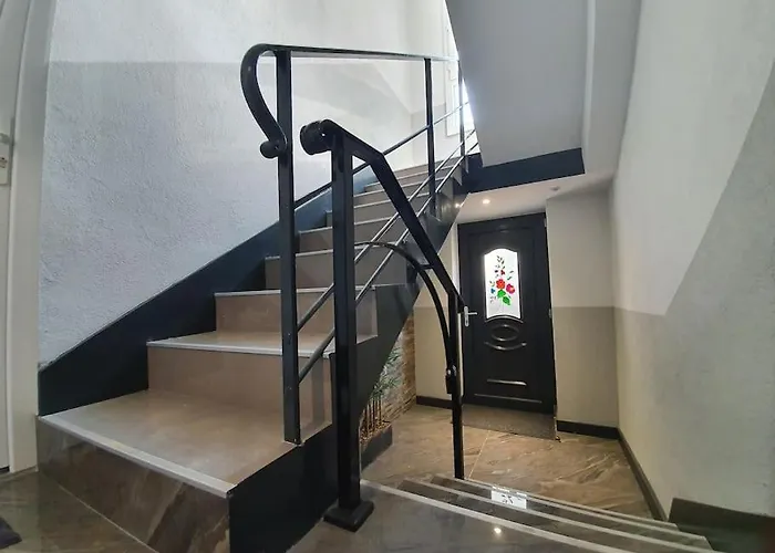 Stop Chez M Select Sense # Qualité # Confort # Simplicité Appartement